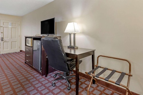 Econo Lodge Woodstock  Shenandoah Valley I 81 image 9